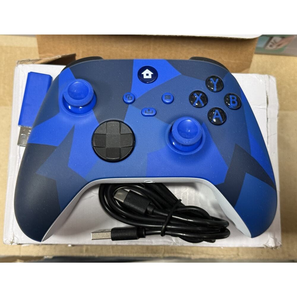 Xbox One, Series X/S Controller Wireless with 2.4GHz Adapter 3.5mm Audio Jack